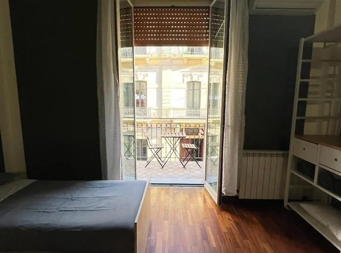 Gæstehus Umberto Street 3*